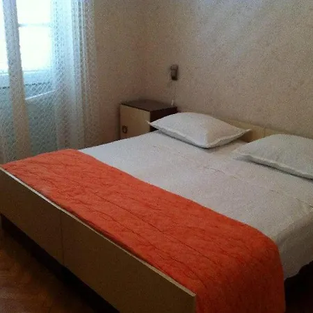 Slavica *