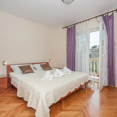 Slavica Lejlighed Posedarje